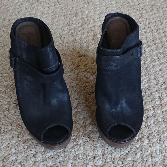 Joie black leather platform mule heels size 38 - Picture 2 of 13